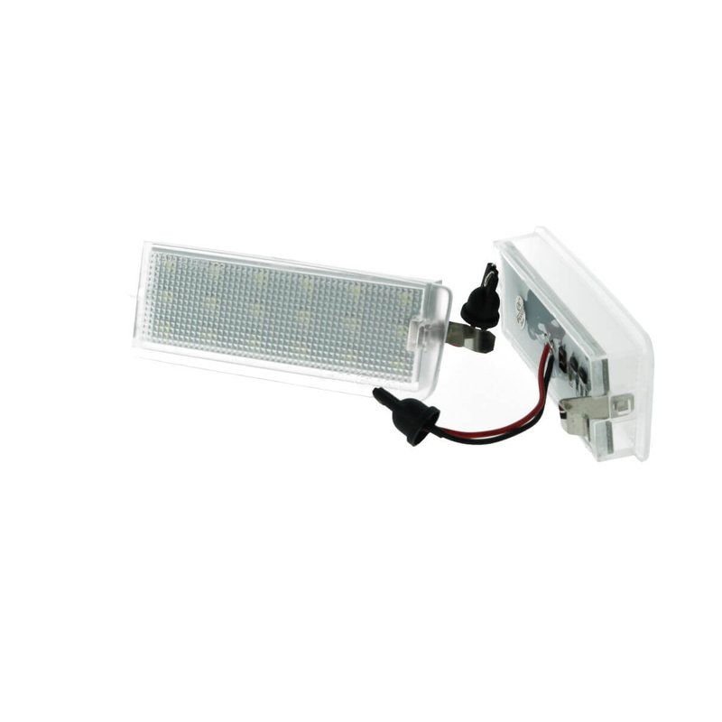 Kit Luci Targa Led Nissan Bluebird Cefiro Canbus No Errore Bianco 12V 2W