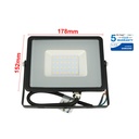 Faro Led Flood Light 30W IP65 Bianco Freddo Super Slim Carcassa Nera Smd Samsung Garanzia 5 Anni SKU-402