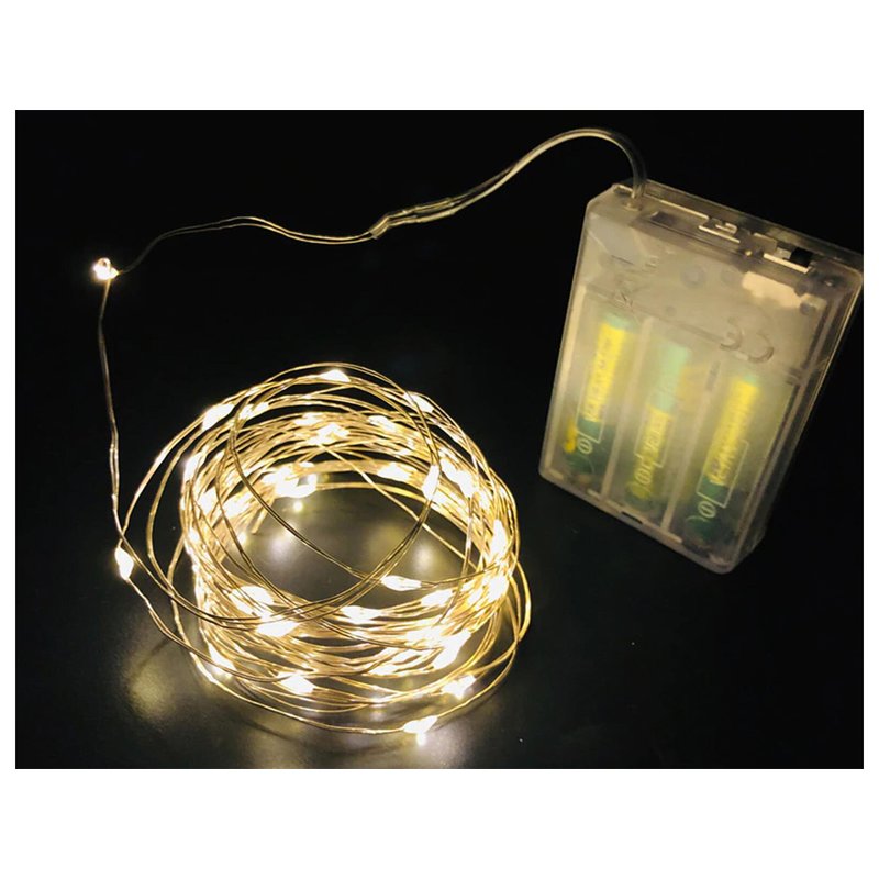 Stringa Led A Batteria Filo Rame Con 50 Luci Bianco Caldo Giallo 5 Metri IP67 4,5V Decorazione Natale