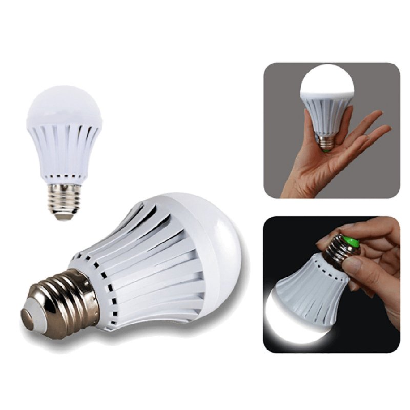 2 Lampade Led E27 A60 Luce Emergenza 7W Ricaricabile Intelligente Anti Blackout Gancio Incluso